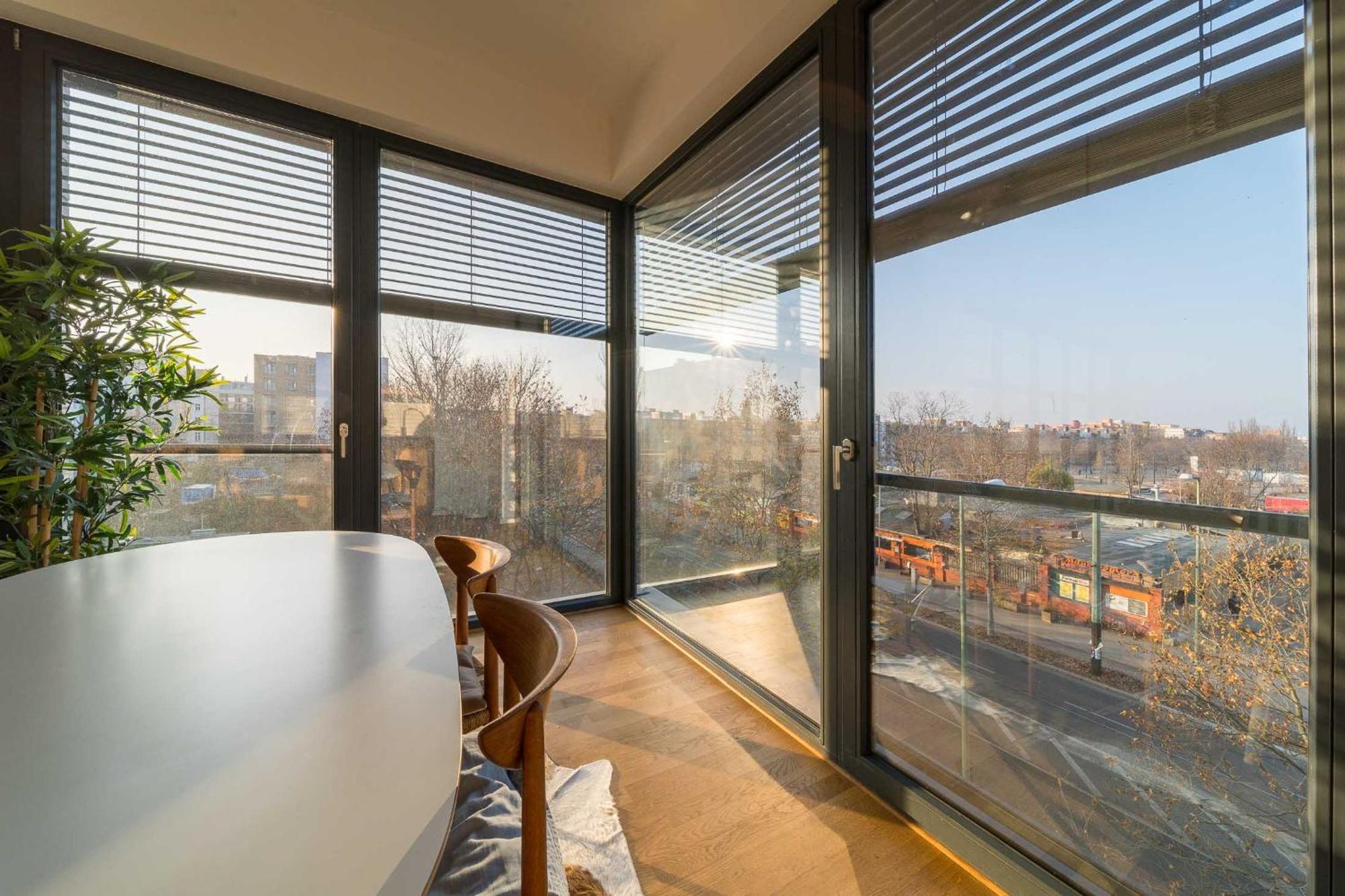 2 Bedroom Mauerpark-Apartment, Berlin Mitte View Calendar Esterno foto