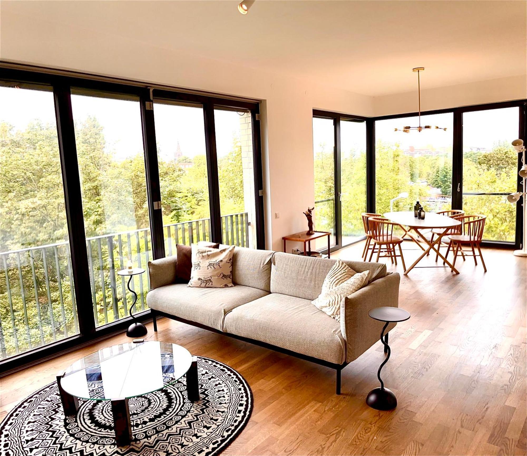 2 Bedroom Mauerpark-Apartment, Berlin Mitte View Calendar Esterno foto